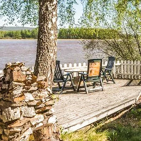 4 Bedroom Cozy In Fjerdingby Holiday home Hektner